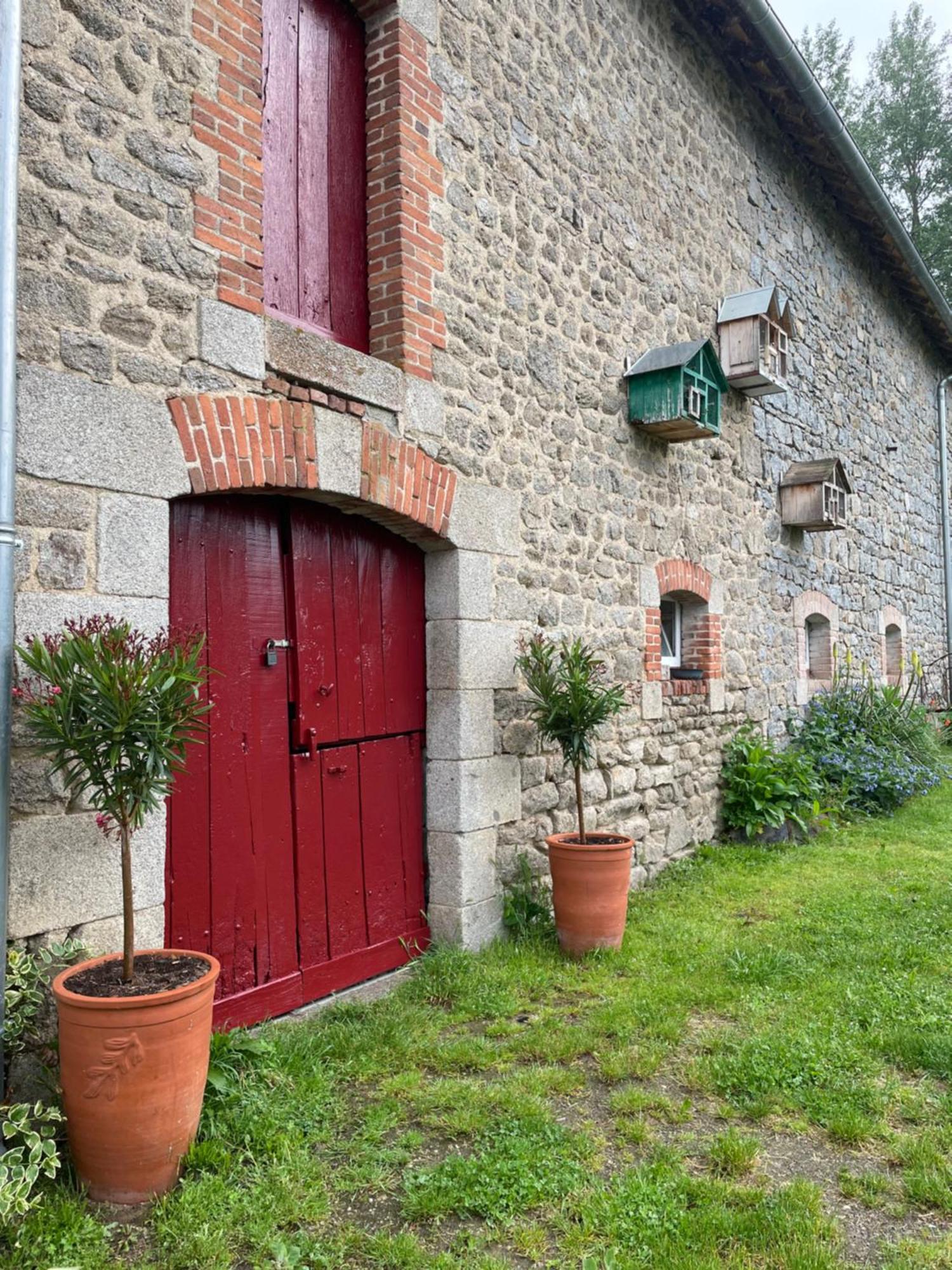Maison D'Hotes Ourdeaux Et Gite Chez Rouchon Alleyrat  Dış mekan fotoğraf