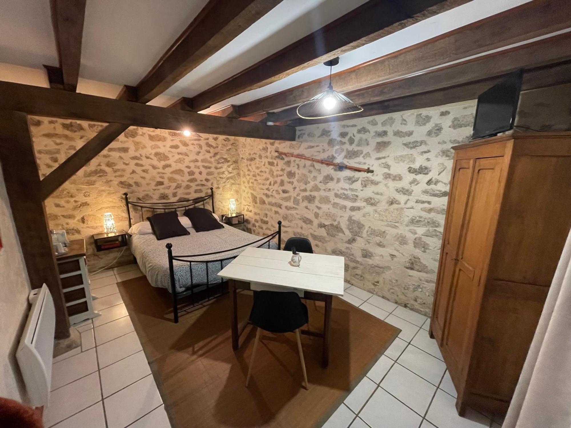 Maison D'Hotes Ourdeaux Et Gite Chez Rouchon Alleyrat  Dış mekan fotoğraf